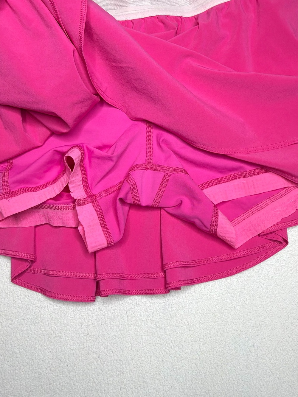 Lululemon Court Rival High Rise Skirt
•Sonic Pink💕 - Picture 11 of 14